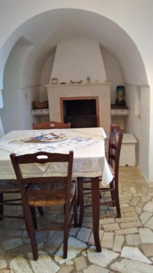 로코로톤도 Trulli Colibri' 빌라 외부 사진